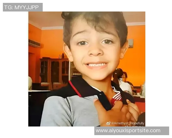 C罗前队友透露他追求千球成就与迷你罗同场竞技的梦想