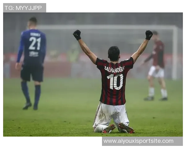 恰尔汗奥卢自豪代表土耳其百场伊尔迪兹有望争夺金球奖